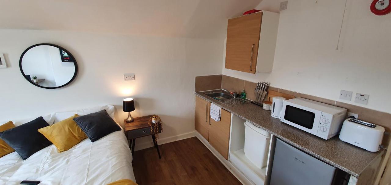 Fast Broadband, Budget Stay, Free Netflix. Cardiff Dış mekan fotoğraf
