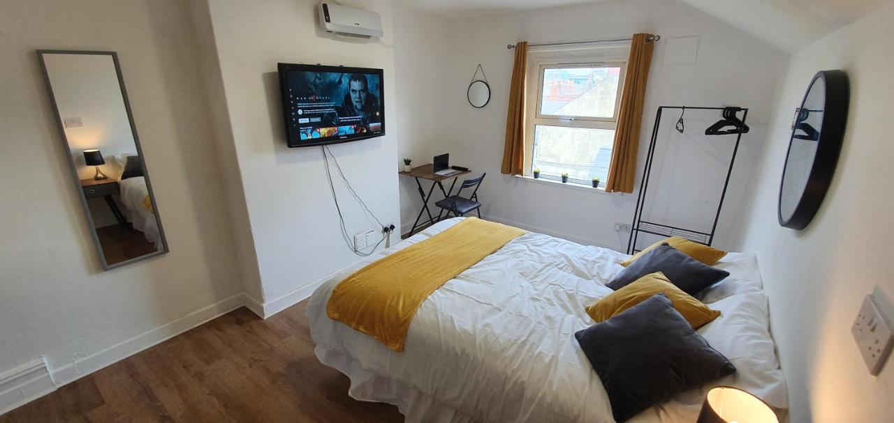 Fast Broadband, Budget Stay, Free Netflix. Cardiff Dış mekan fotoğraf